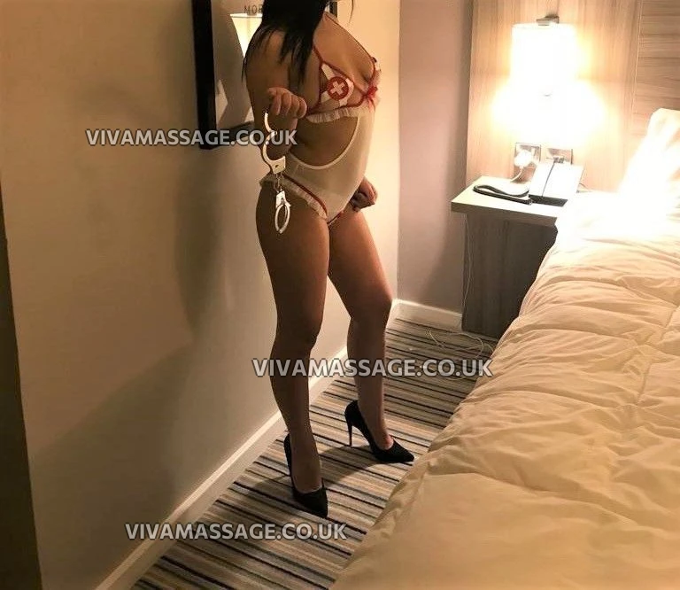 Photo 2 of magic_Tyna