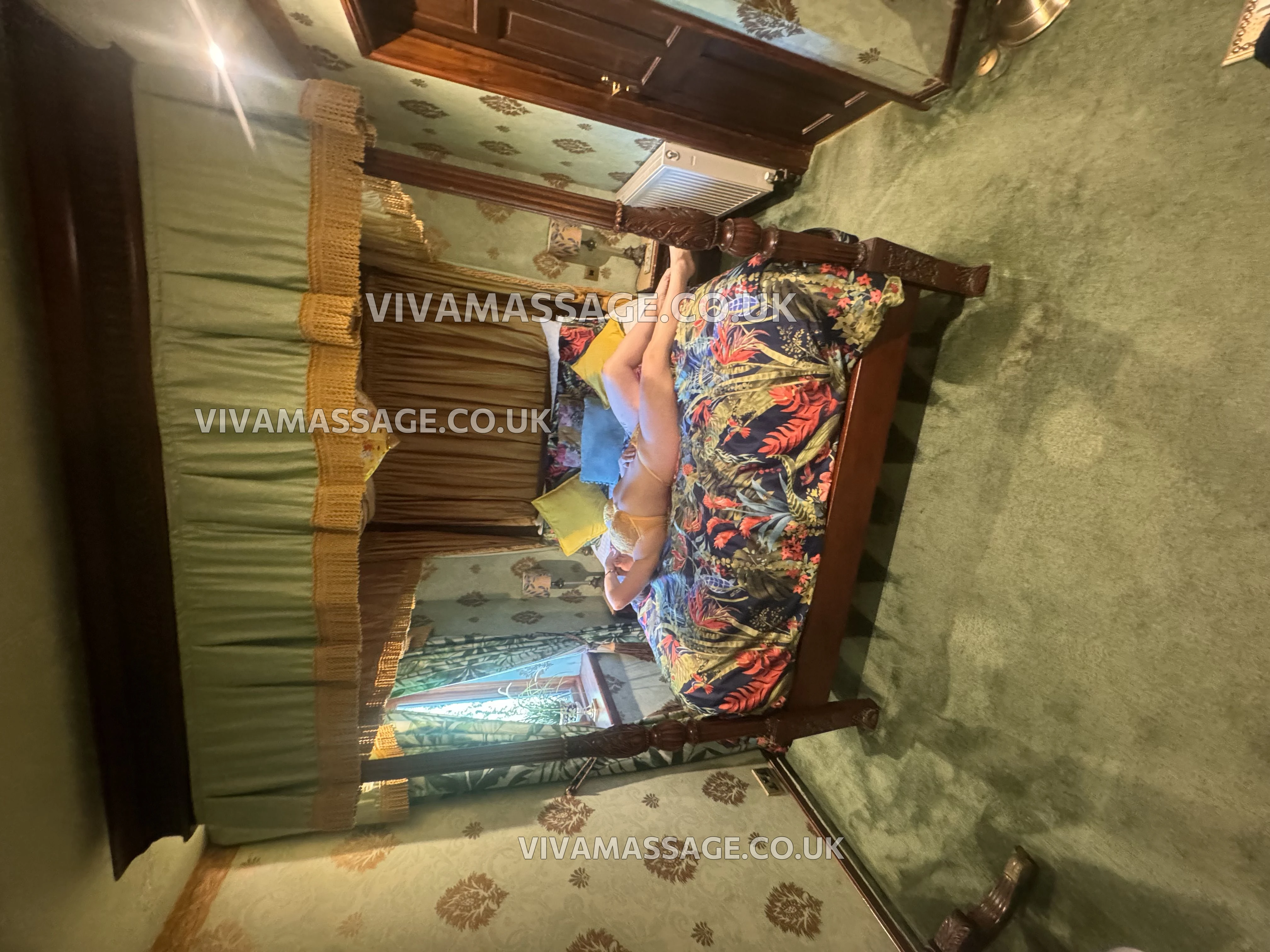 Photo 1 of MissEmmaEnglish