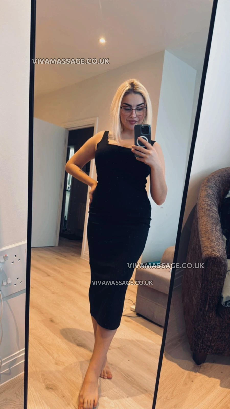 Photo 12 of Alisa222