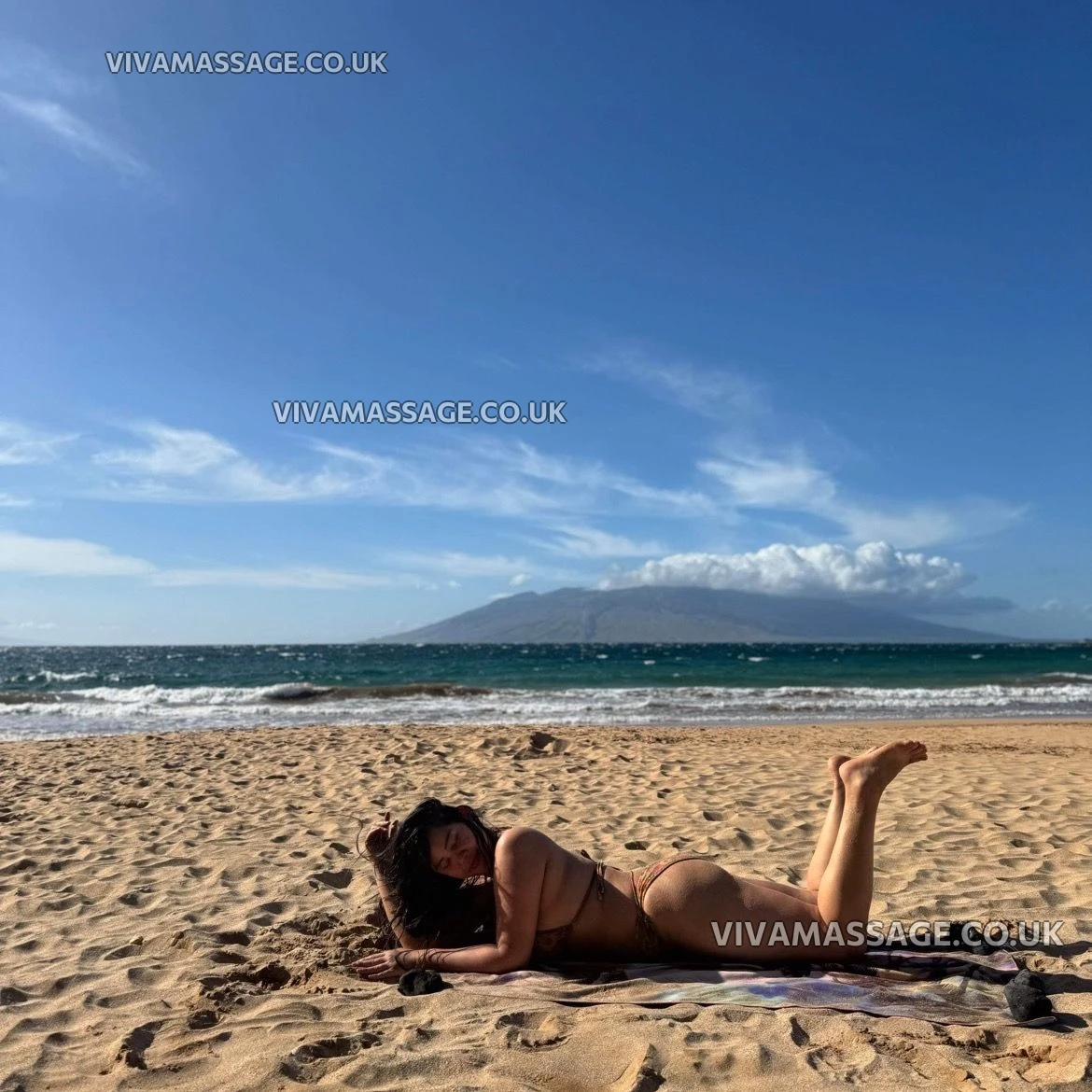 Photo 7 of Teesha Model