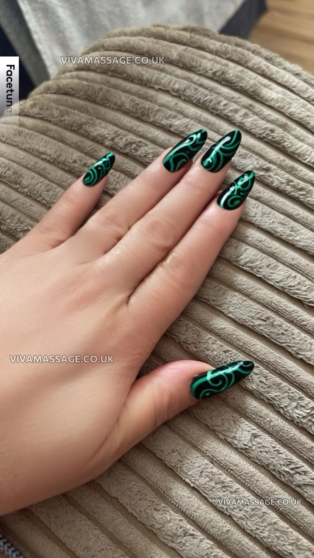 Photo 3 of British Jess xoxo