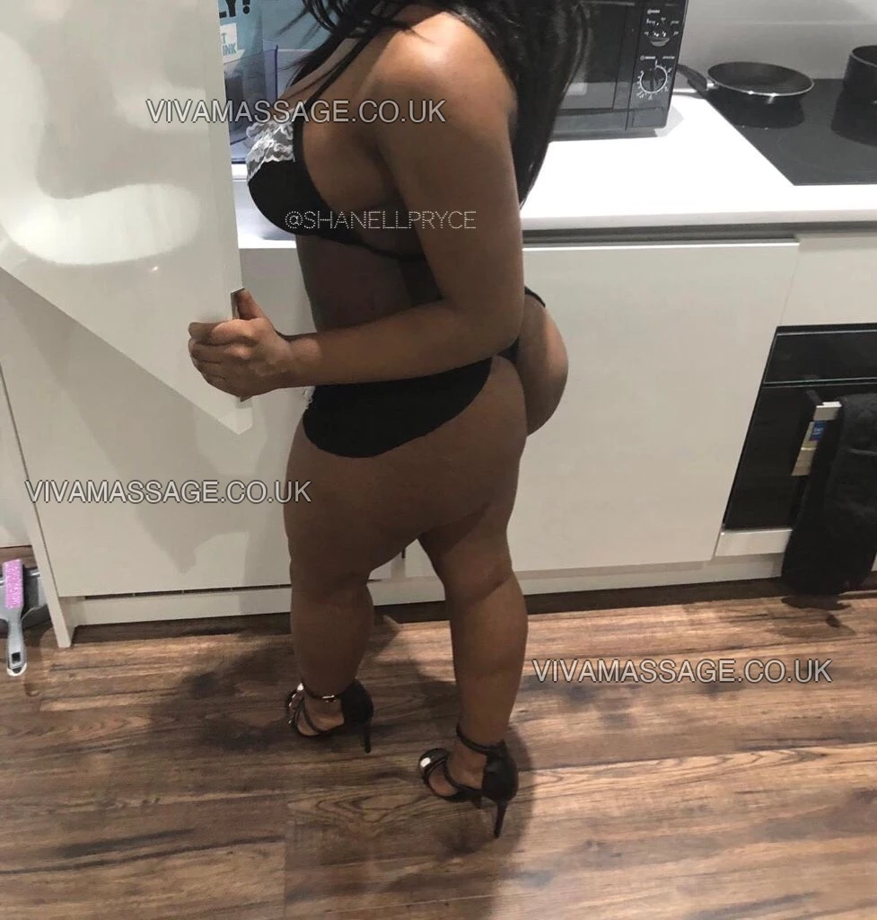 Photo 11 of ShanellPryce