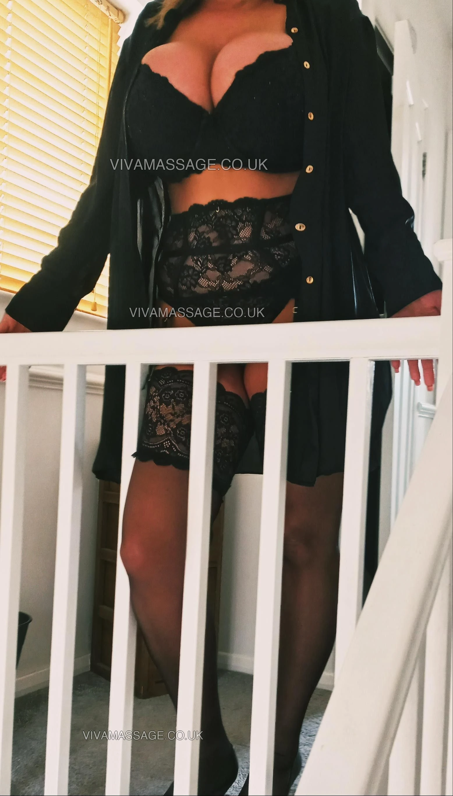 Photo 40 of English-Rachel