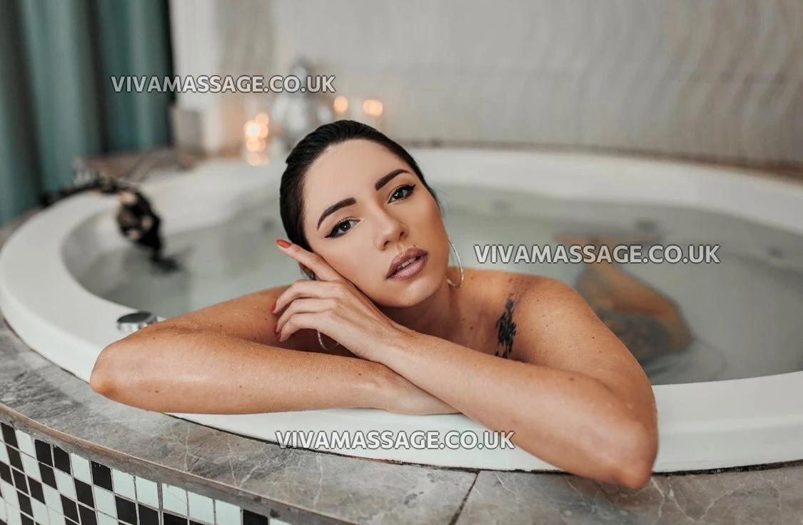 Photo 18 of Your_Violet