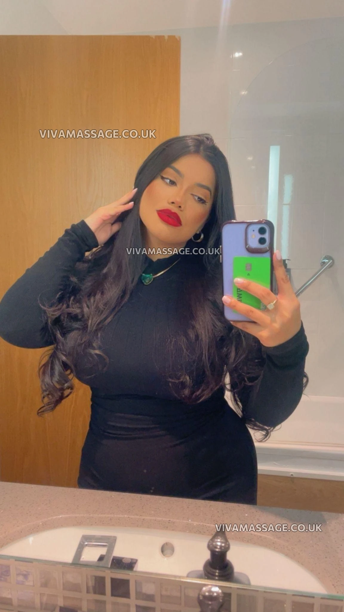 Photo 6 of SexyLatina_Carla