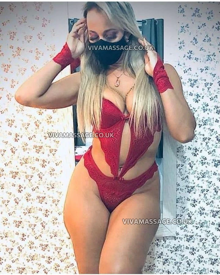 Photo 7 of CAROL Brazil-VIP