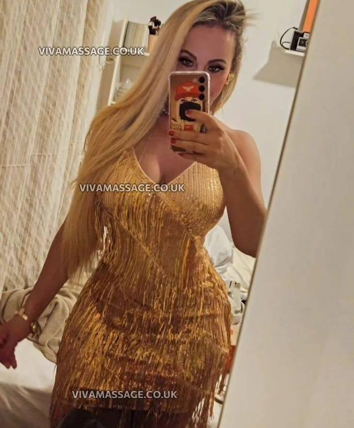 Photo 13 of CAROL Brazil-VIP