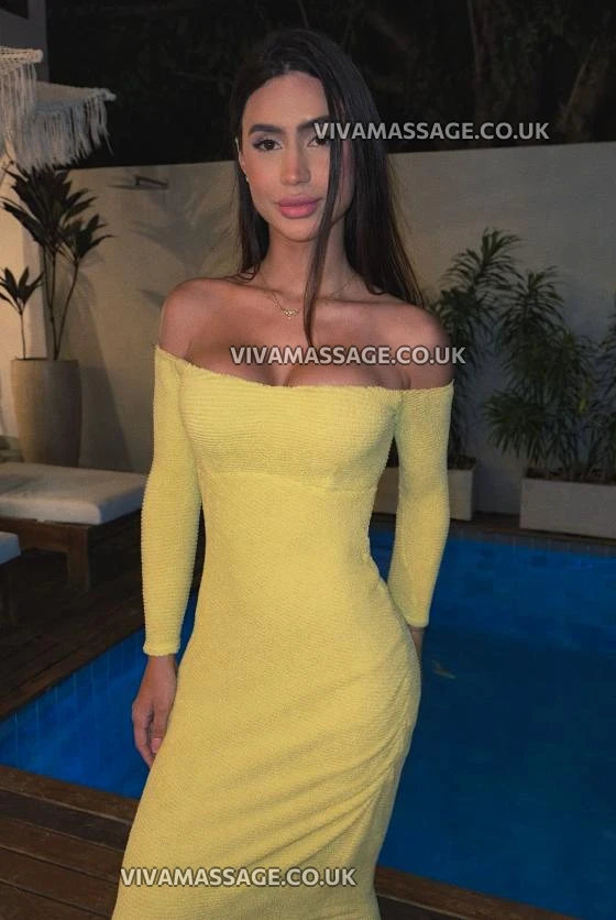 Photo 10 of Estrella Party Girl