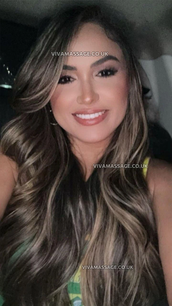 Photo 3 of Katebrazil