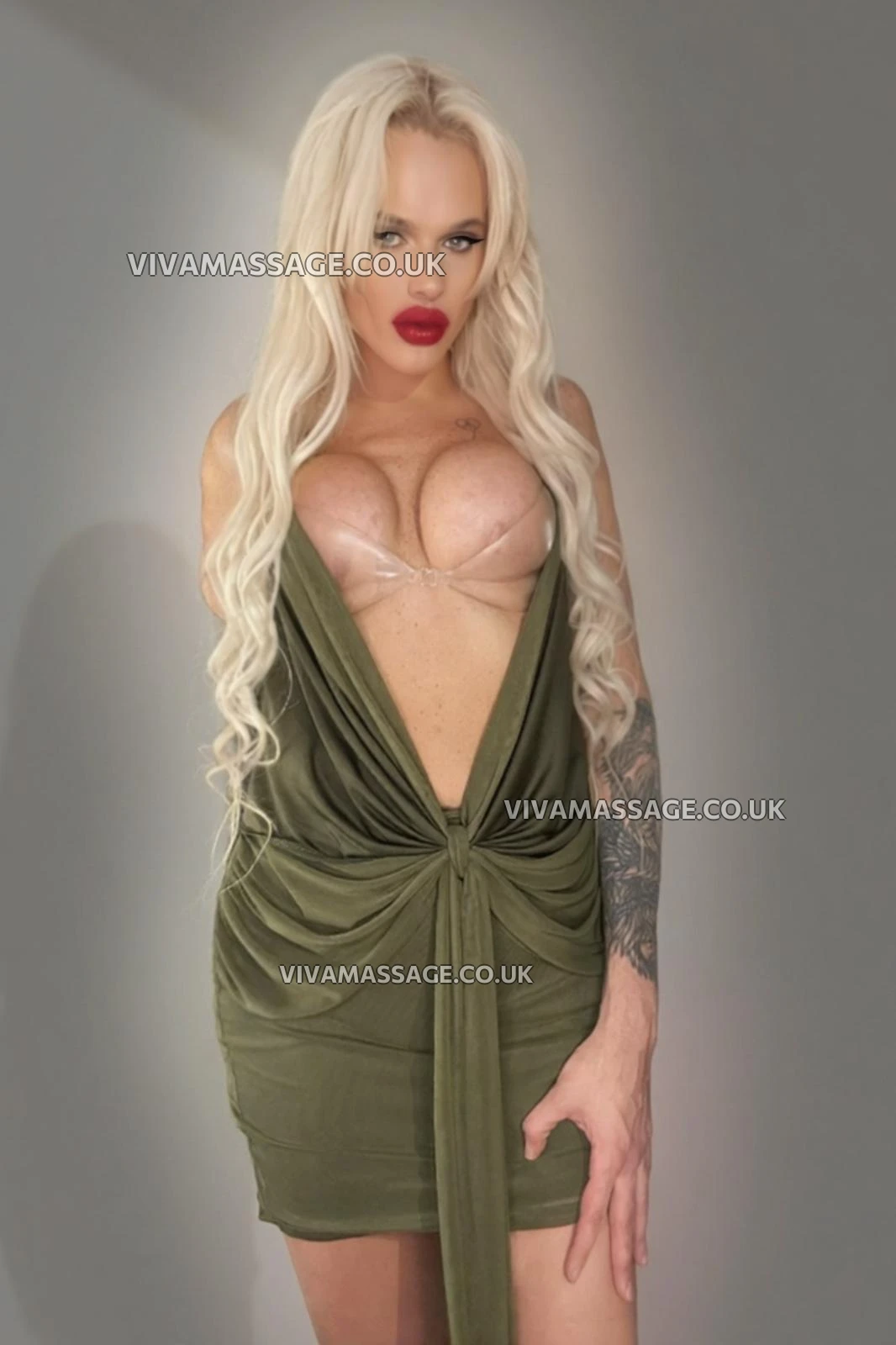 Photo 52 of MelanieJoliiee