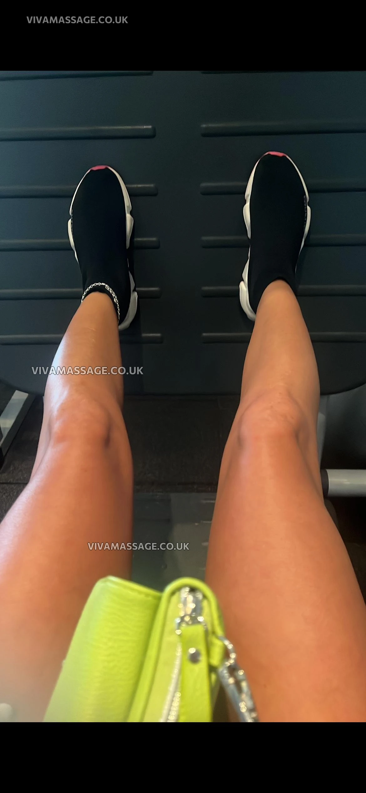 Photo 1 of english:Roxii