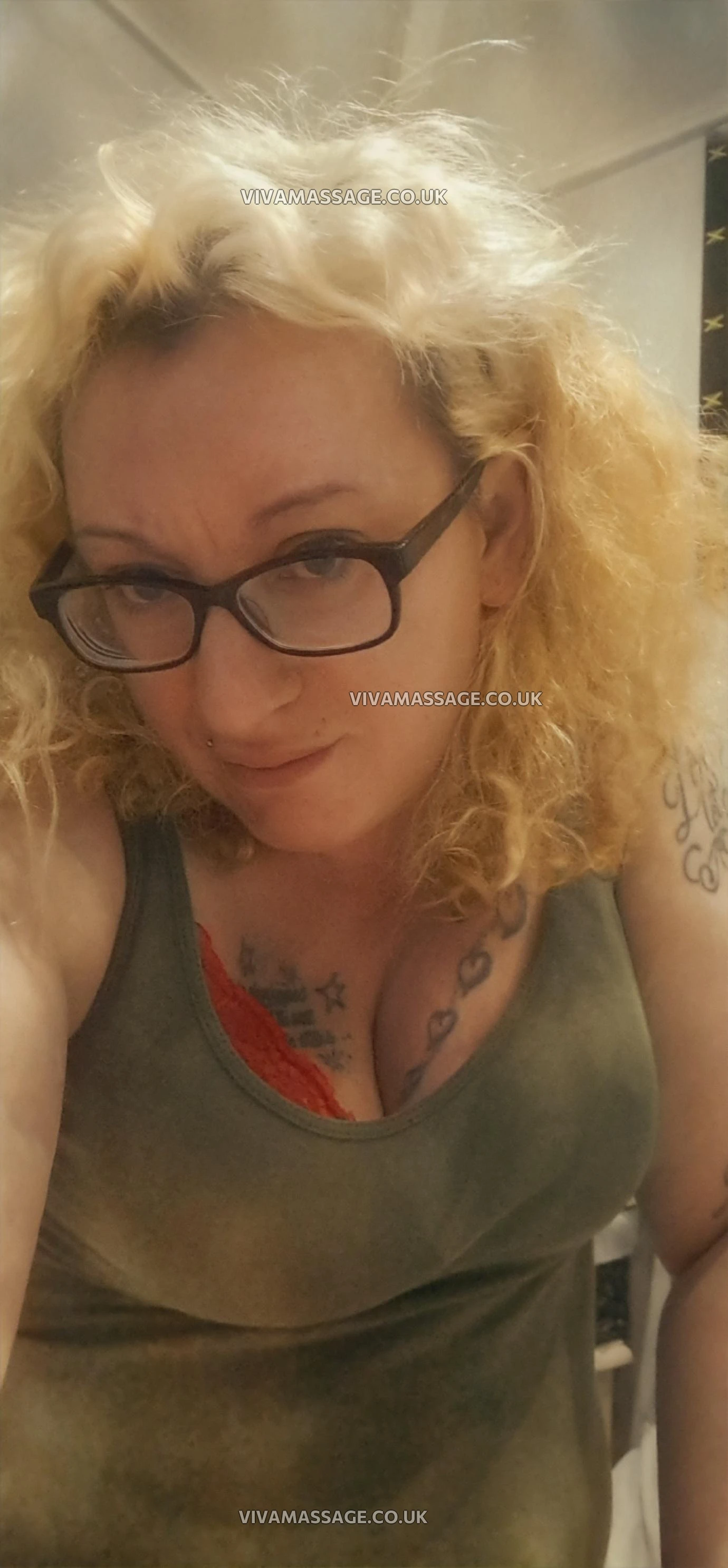 Photo 2 of Welshbadgirl