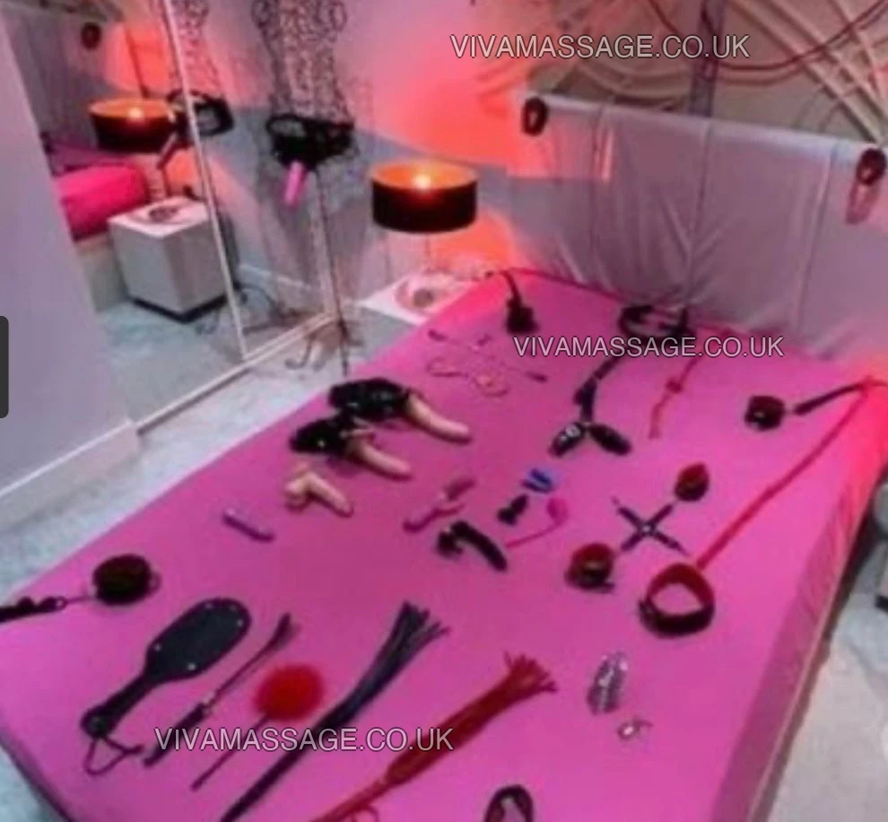 Photo 30 of Crystal Brazilian