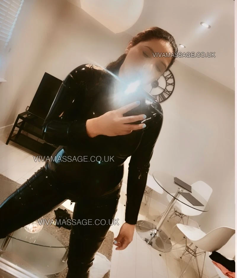 Photo 50 of  Nikita  Fontes