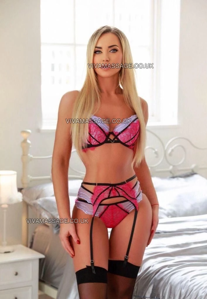 Photo 40 of Tiffany and you