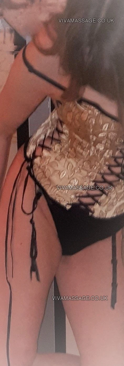 Photo 19 of Honeyminx4U