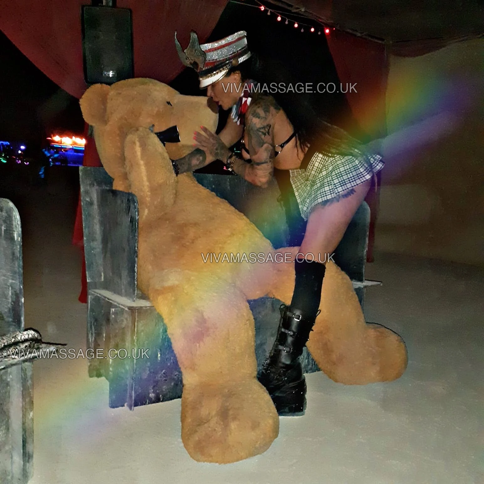 Photo 10 of BillieBlows