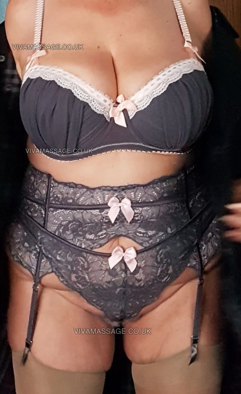 Photo 7 of Mature n Sassy