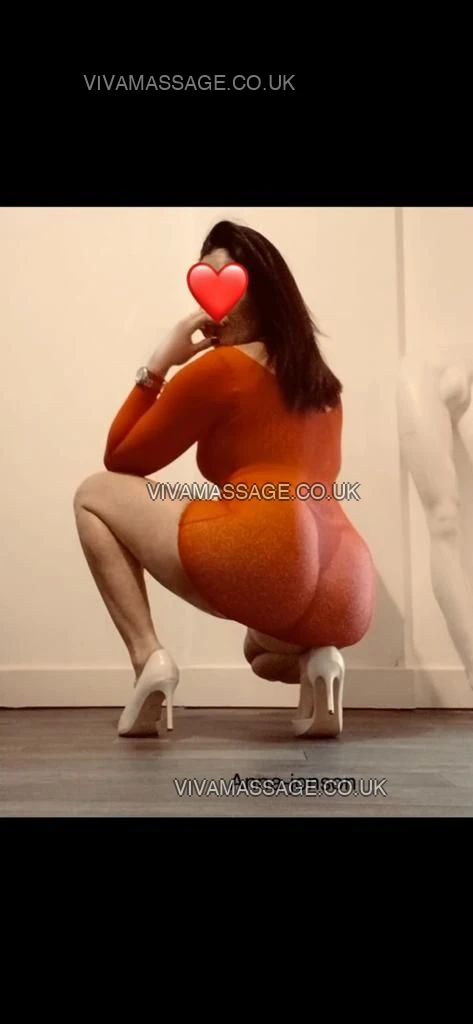 Photo 51 of Anna-jonson