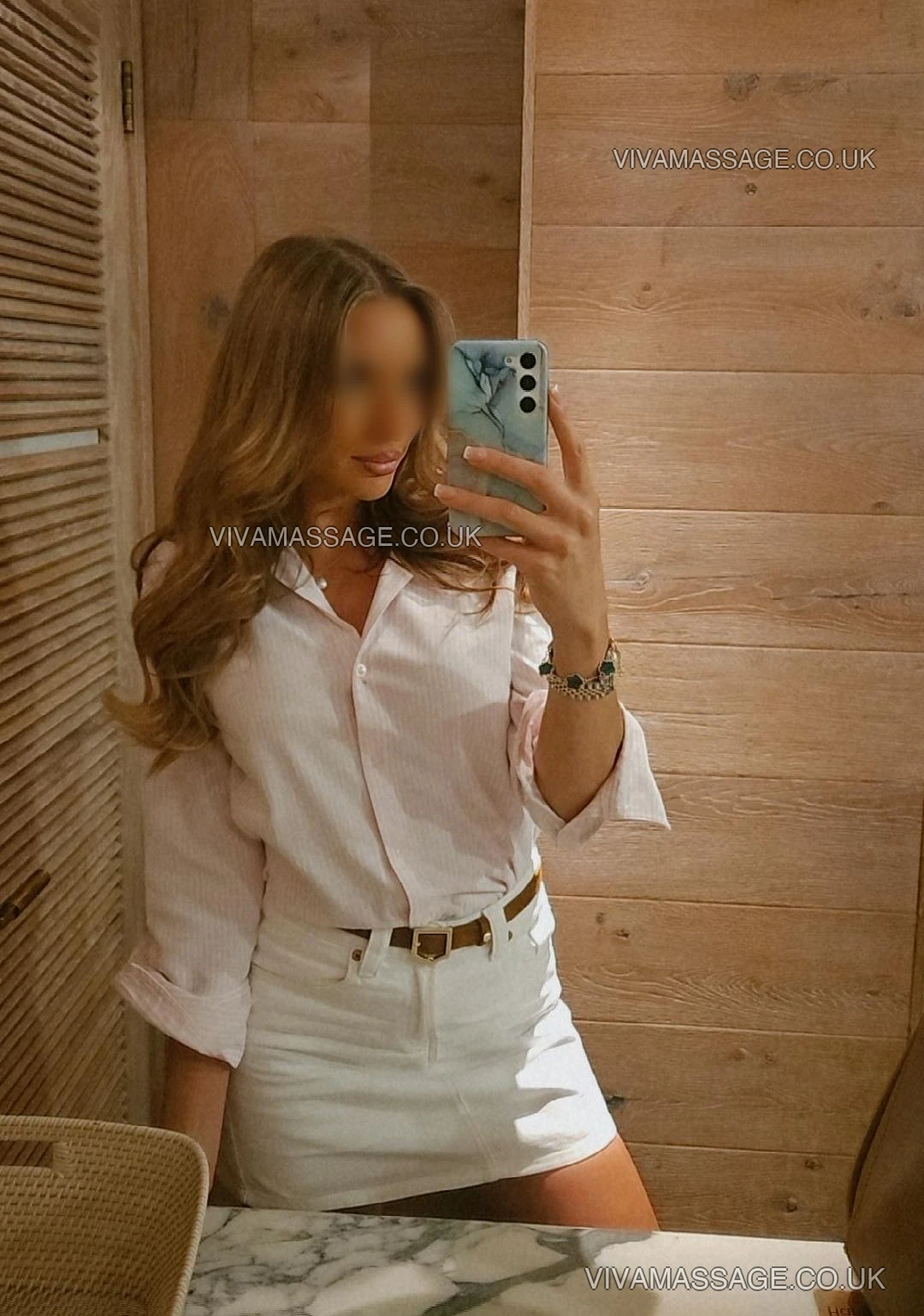 Photo 18 of Christina121