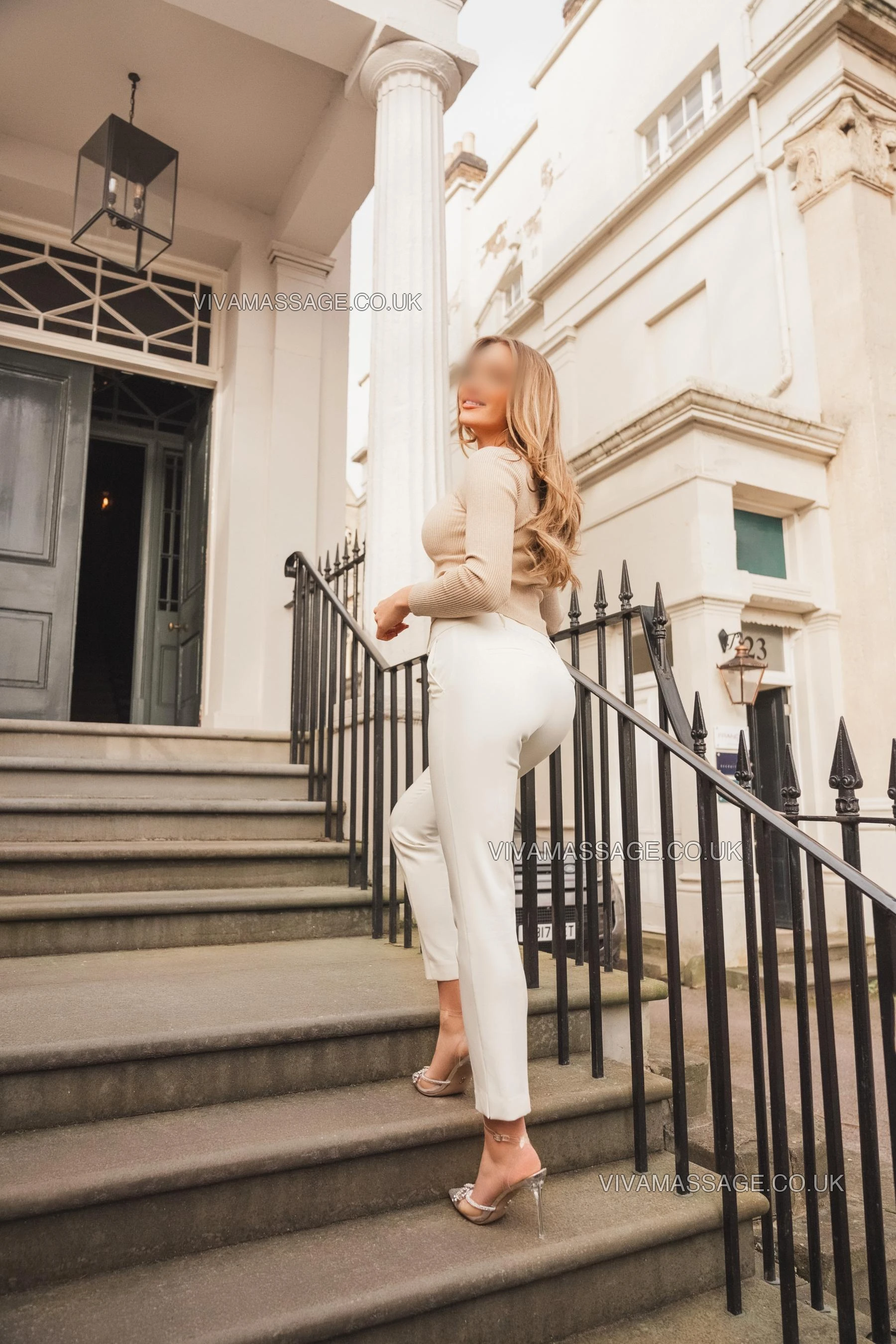 Photo 35 of Christina121