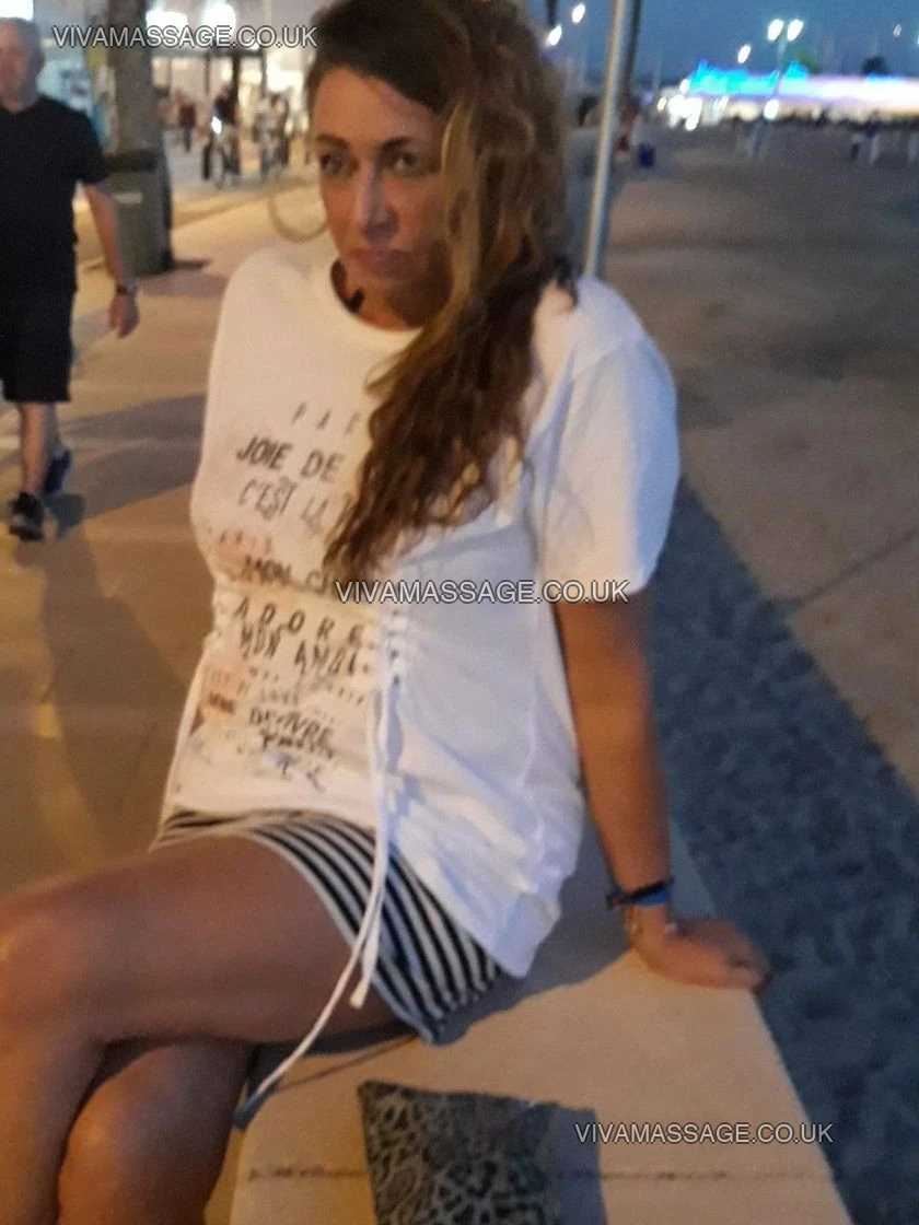 Photo 51 of BritishBling