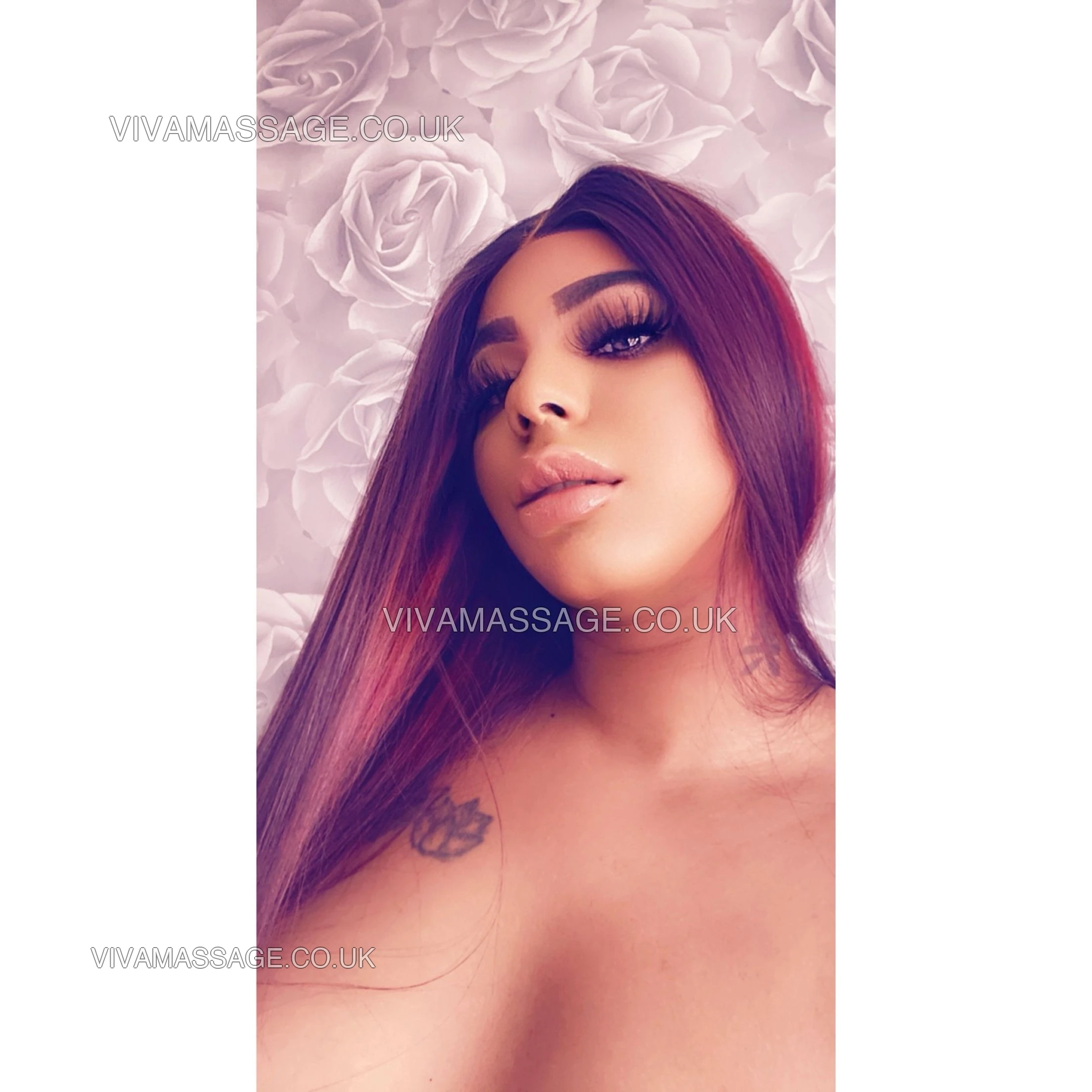 Photo 24 of SexyEnglishLolaxx