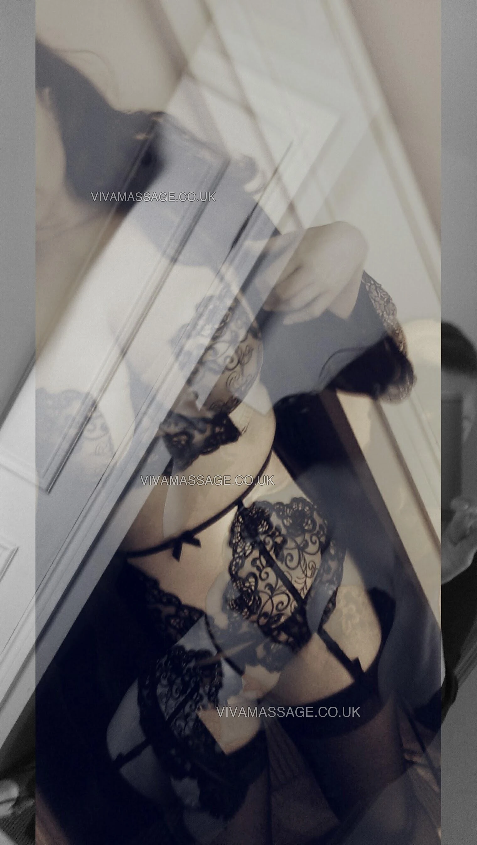 Photo 9 of Alex_Deluxe