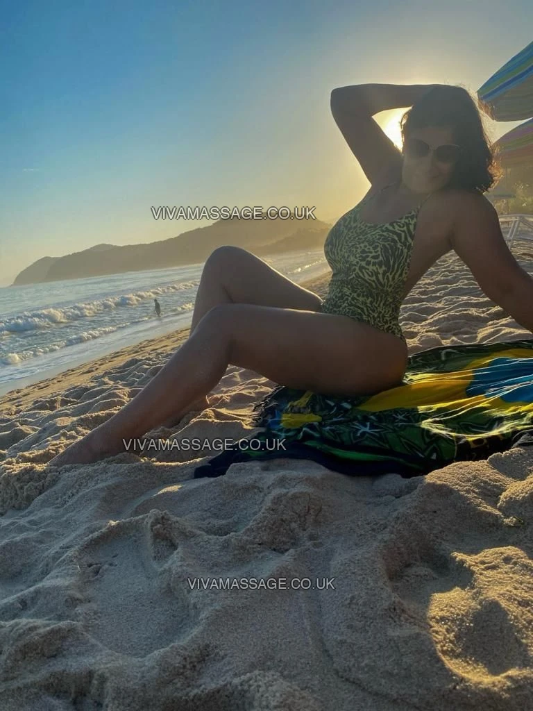 Photo 3 of Gina Mature