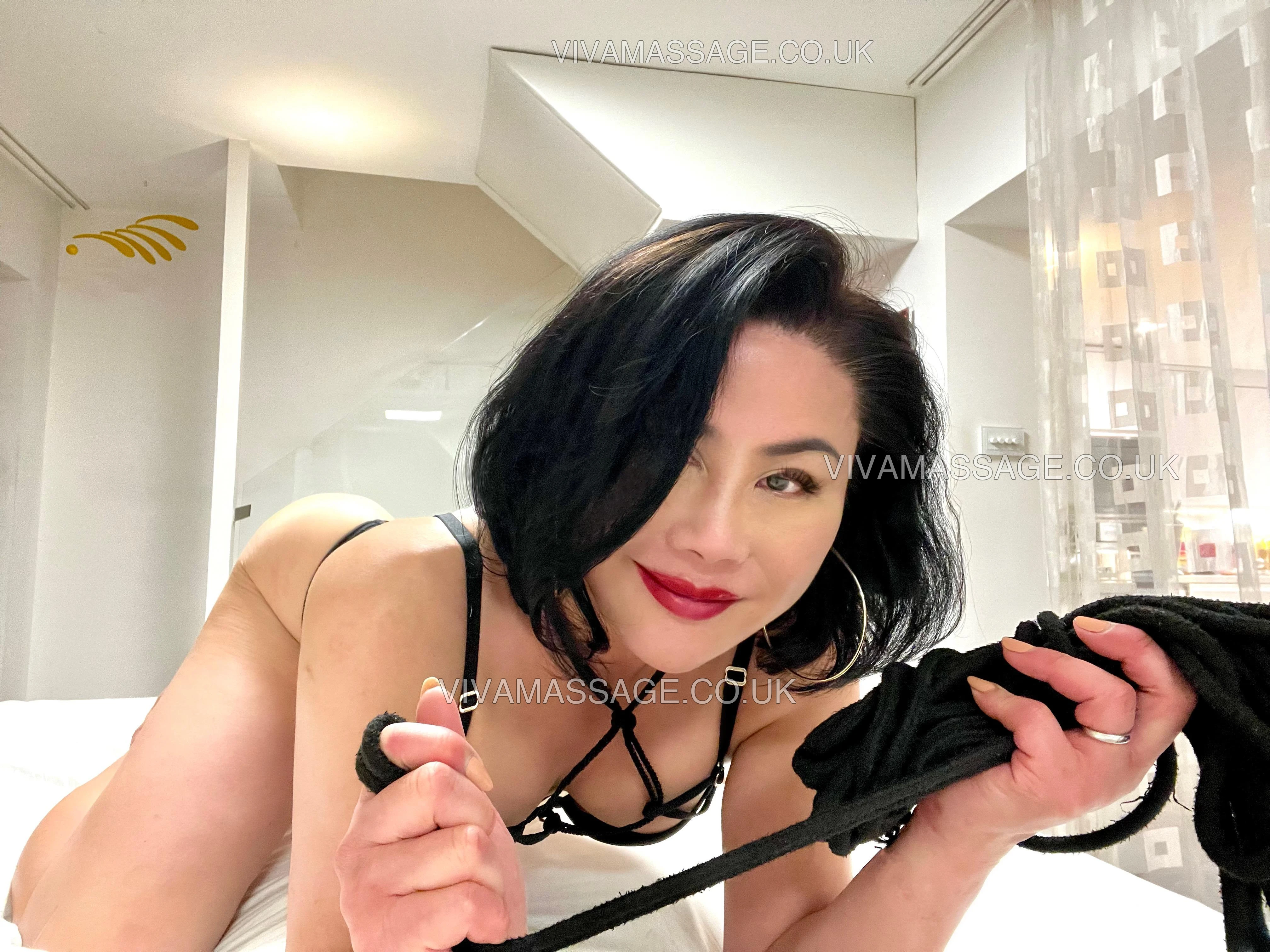 Photo 36 of LadyboyLing