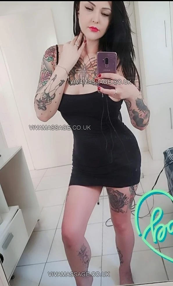 Photo 32 of x Giulia x