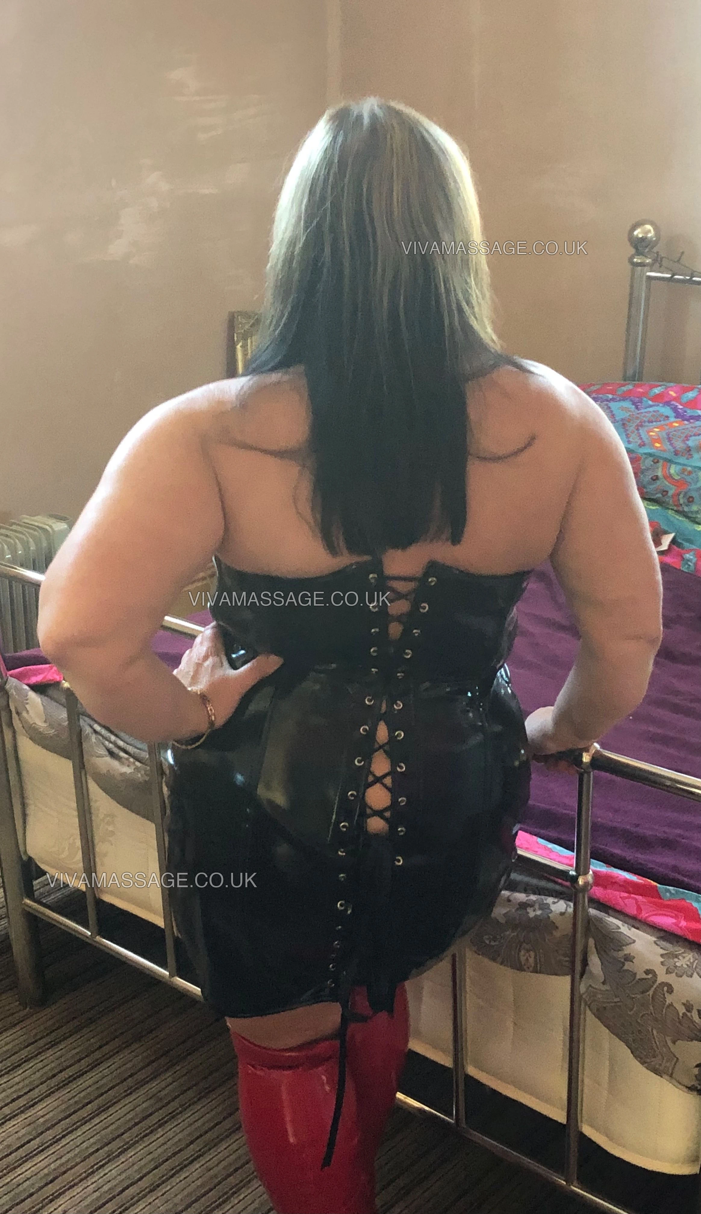 Photo 12 of lady Louise of Leigh