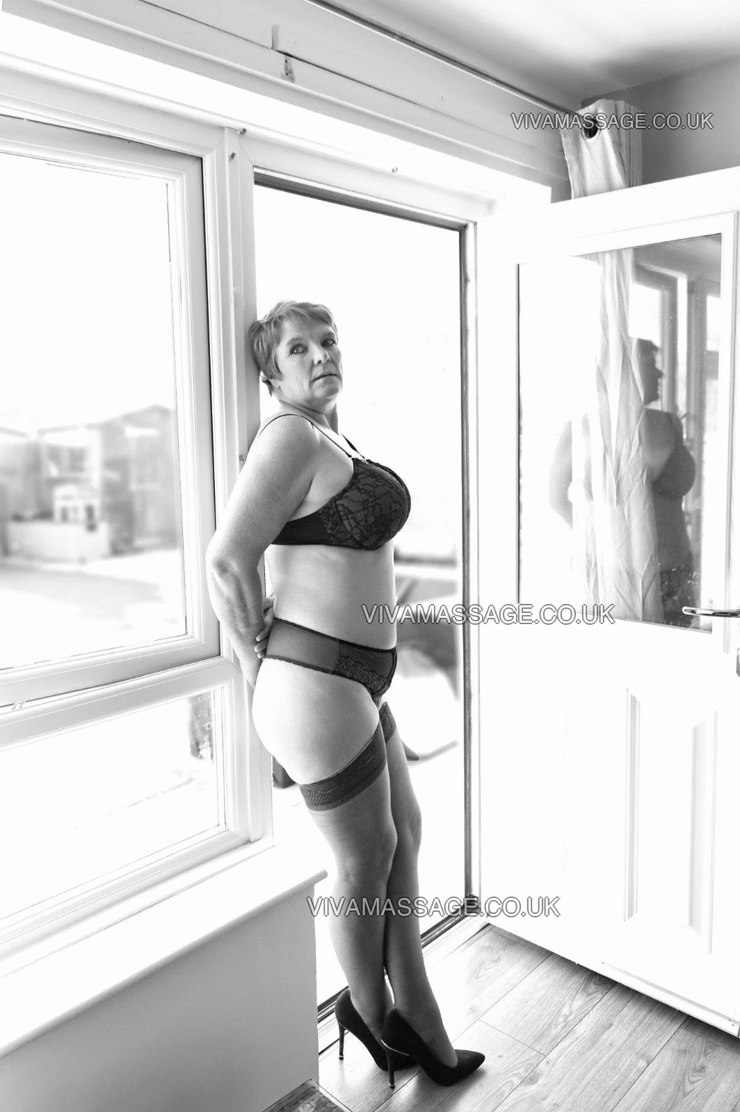 Photo 21 of Mature EnglishTaylor