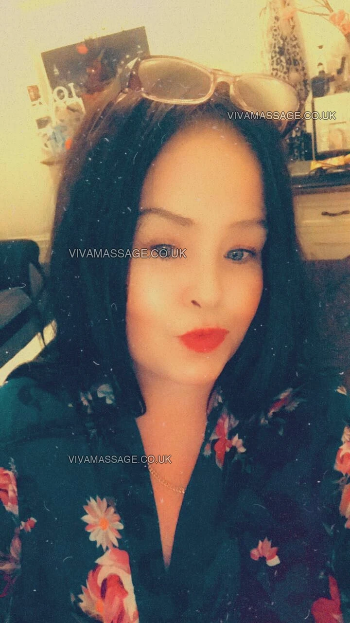 Photo 1 of Scottishlucyx