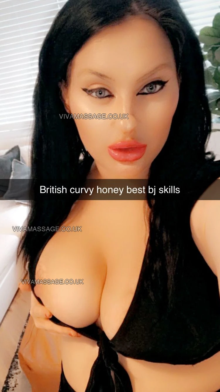 Photo 19 of THE  QUEEN