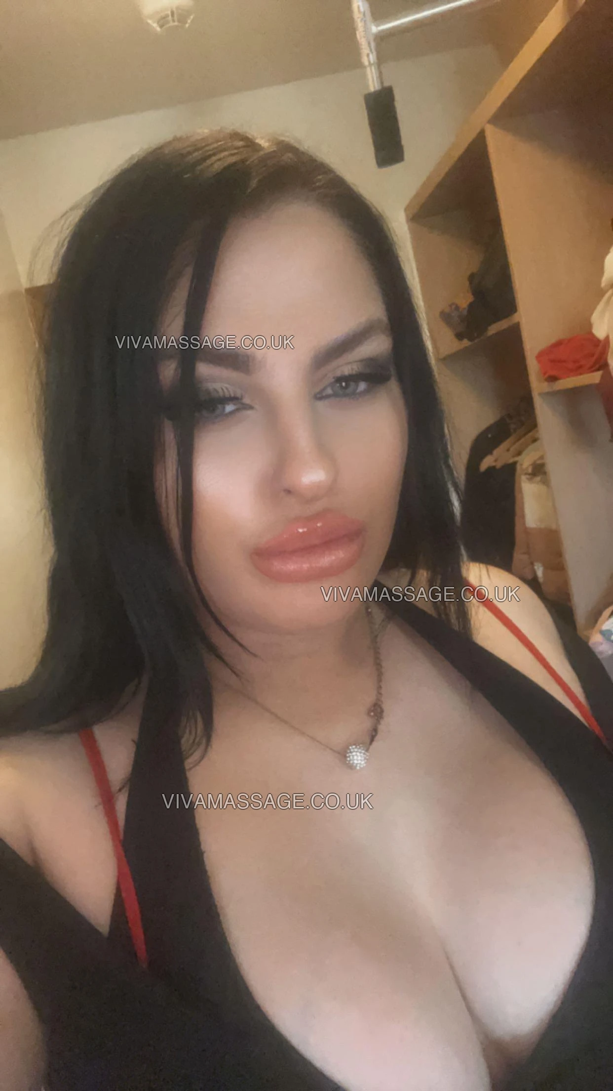 Photo 27 of THE  QUEEN