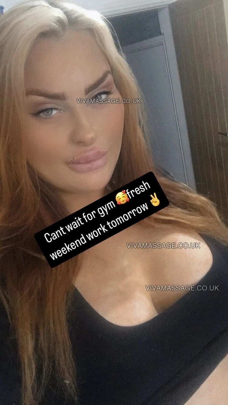 Photo 30 of THE  QUEEN