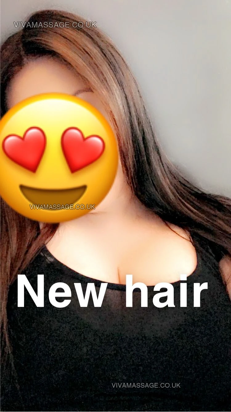 Photo 36 of THE  QUEEN