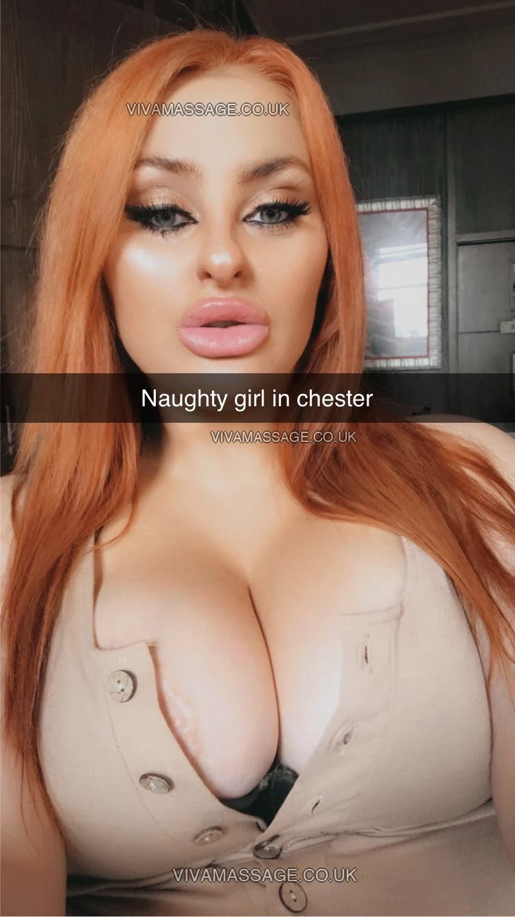 Photo 40 of THE  QUEEN