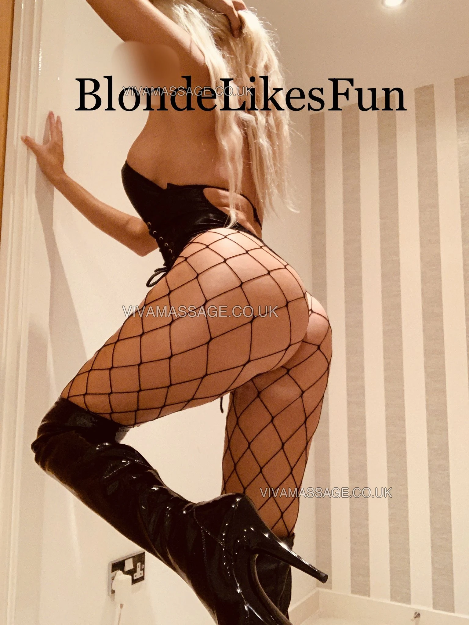 Photo 100 of xx BlondeLikesFun xx
