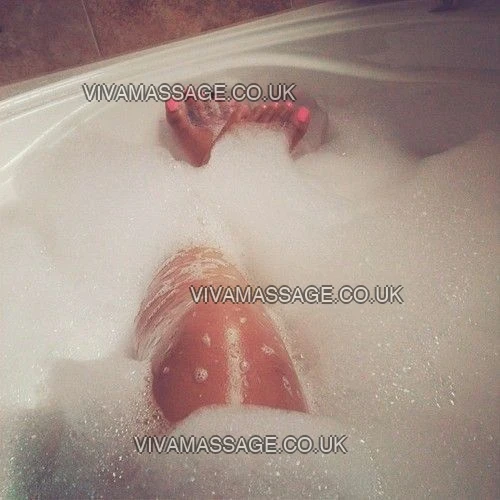 Photo 42 of ebony.naomi