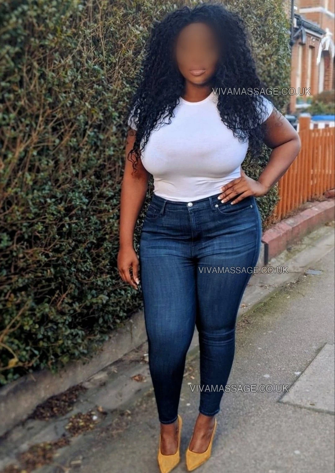 Photo 37 of ebony.naomi