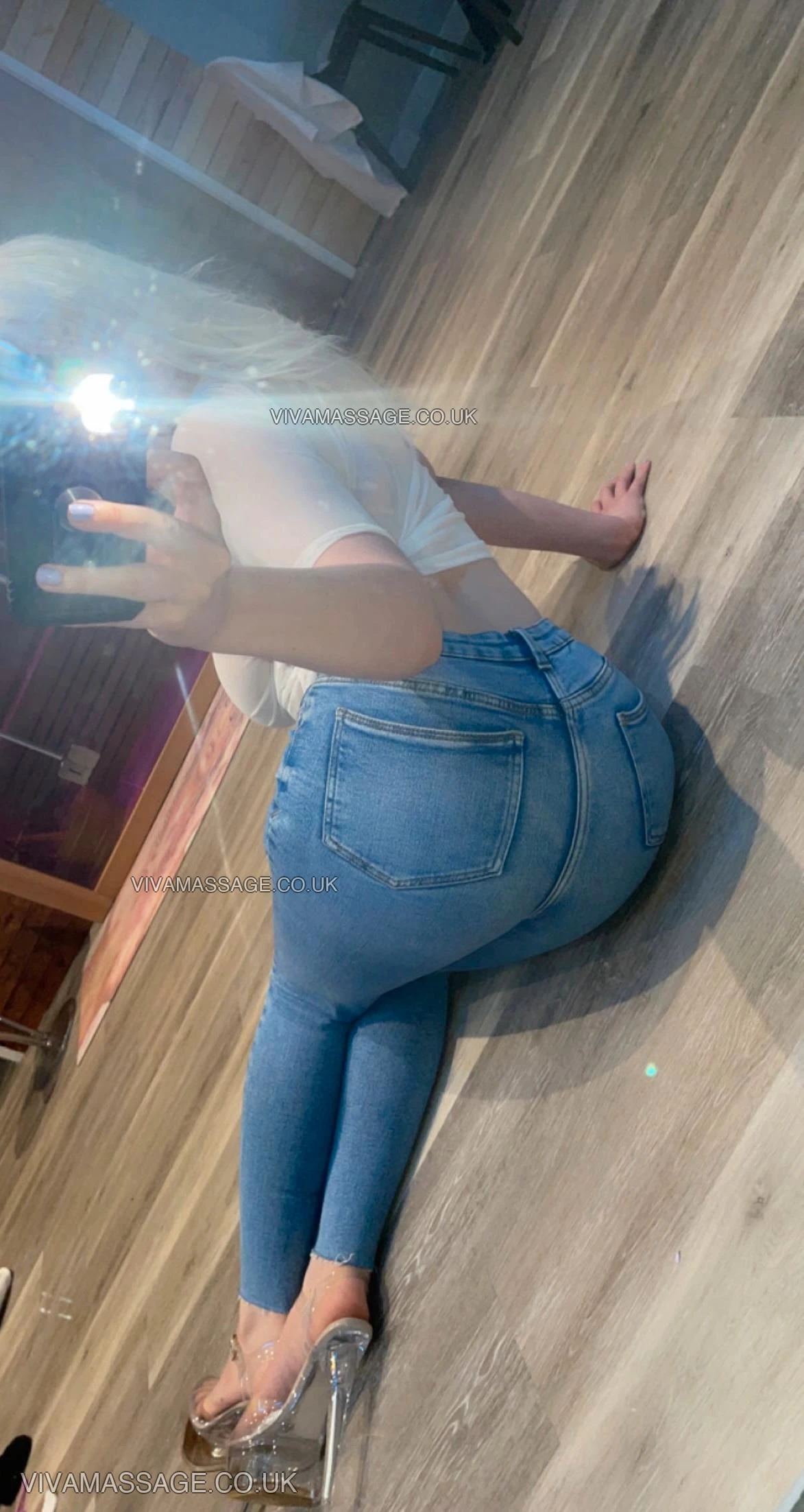 Photo 28 of Brooke_Busty