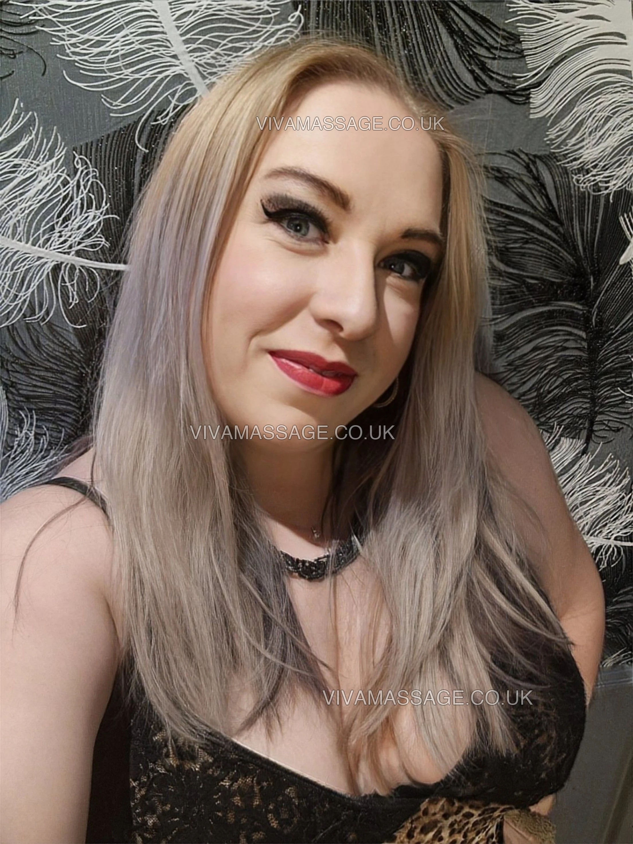 Photo 7 of SelenaSecret