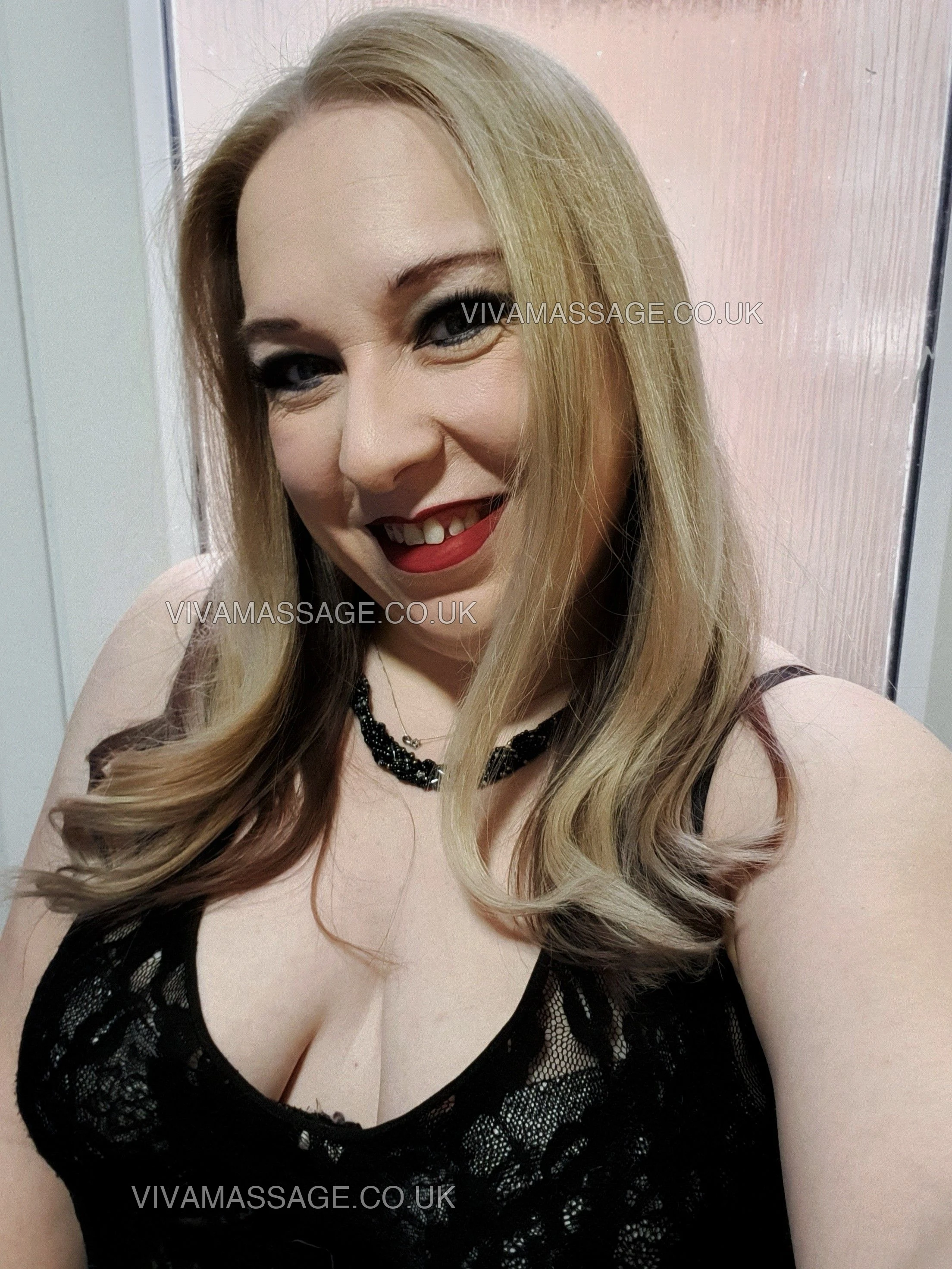 Photo 20 of SelenaSecret