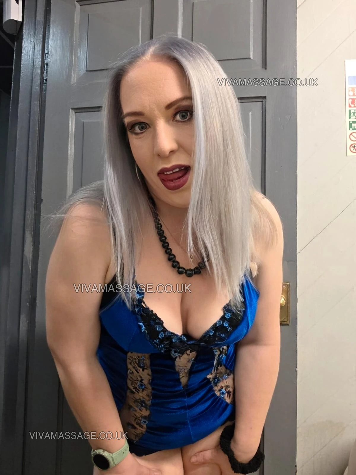 Photo 3 of SelenaSecret