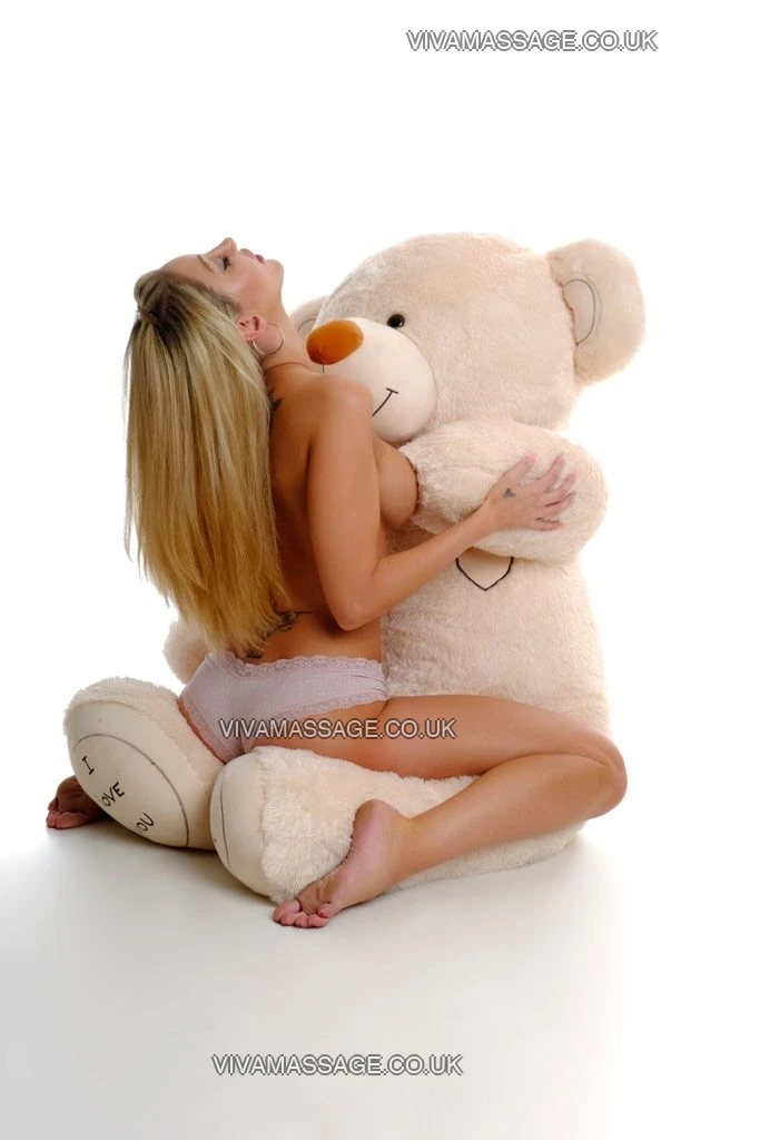 Photo 98 of X Chardonnay X