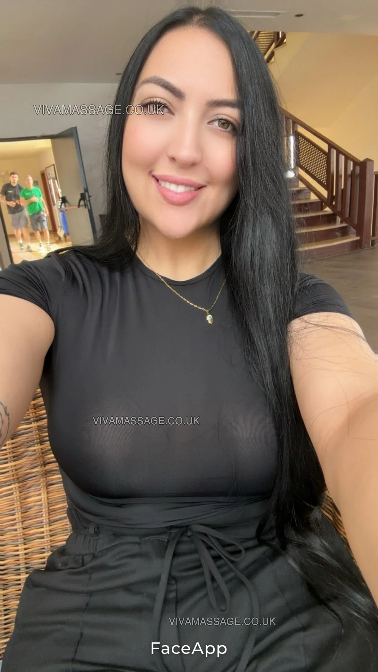 Photo 20 of Lara-Spanish