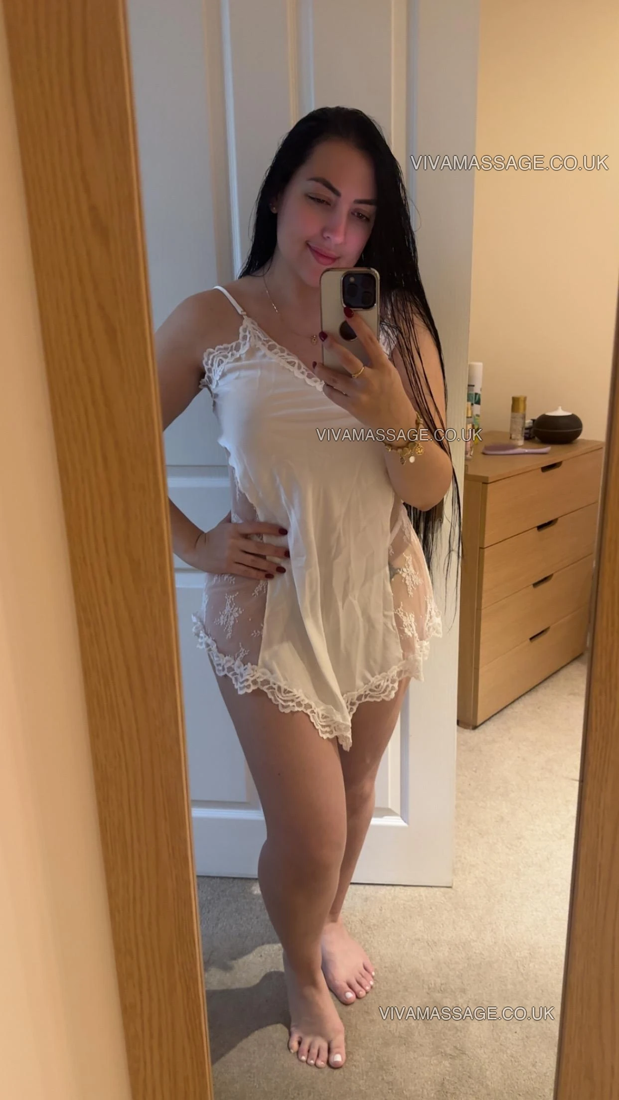 Photo 52 of Lara-Spanish