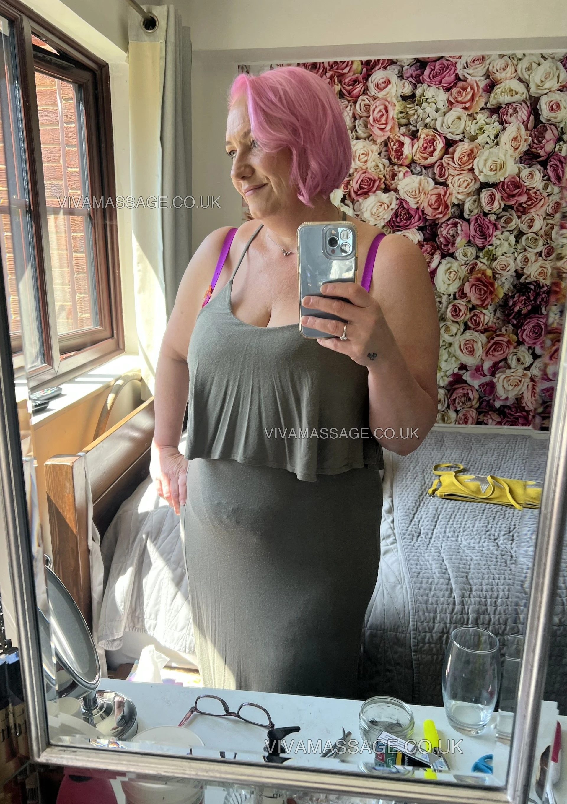 Photo 1 of mandilove1970